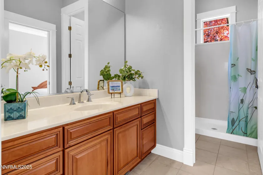 6970 Island Queen, Sparks, Nevada 89436, 3 Bedrooms Bedrooms, ,3 BathroomsBathrooms,Residential,Residential,Island Queen,250057647