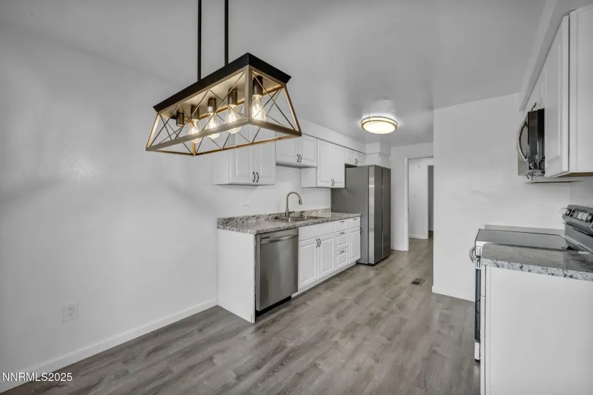 59 Condor, Carson City, Nevada 89701, 3 Bedrooms Bedrooms, ,3 BathroomsBathrooms,Residential,Residential,Condor,250058433