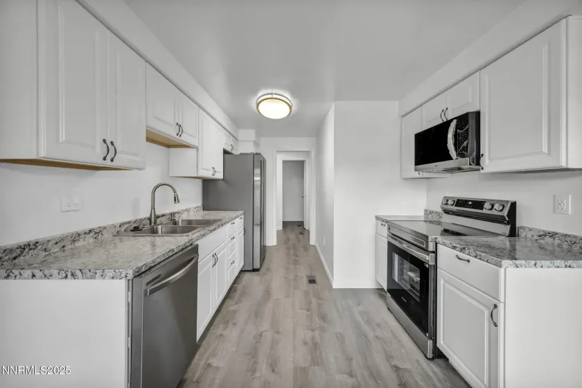 59 Condor, Carson City, Nevada 89701, 3 Bedrooms Bedrooms, ,3 BathroomsBathrooms,Residential,Residential,Condor,250058433