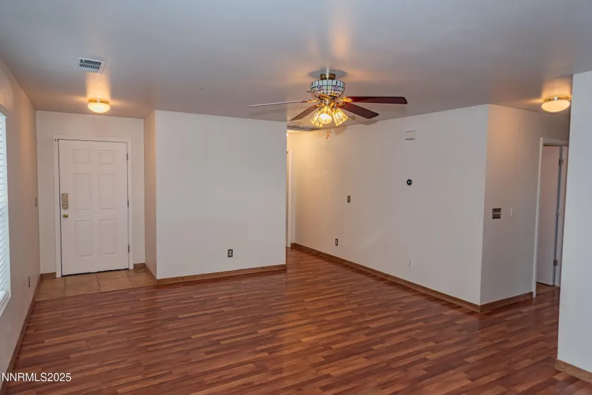 1191 Hushfield, Sparks, Nevada 89436, 3 Bedrooms Bedrooms, ,2 BathroomsBathrooms,Residential,Residential,Hushfield,250058435