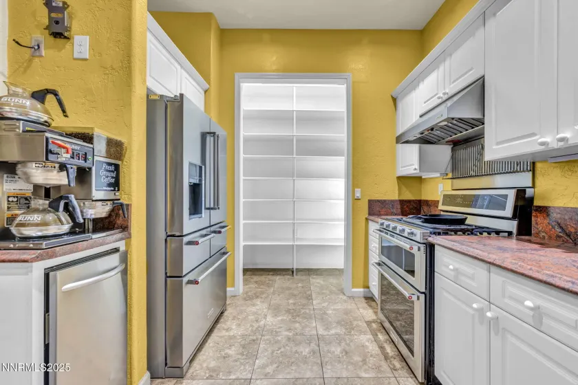 7778 Cerritos, Sparks, Nevada 89436, 4 Bedrooms Bedrooms, ,2 BathroomsBathrooms,Residential,Residential,Cerritos,250058437