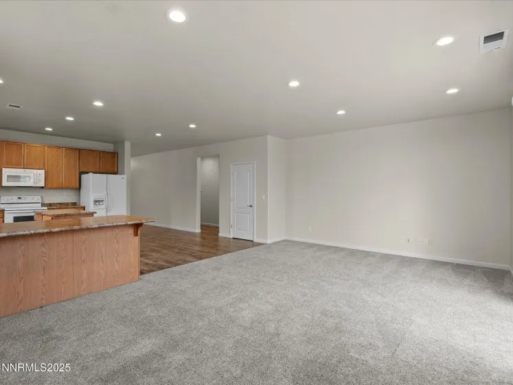 10873 Rushing Flume, Reno, Nevada 89521, 4 Bedrooms Bedrooms, ,3 BathroomsBathrooms,Residential,Residential,Rushing Flume,250058438