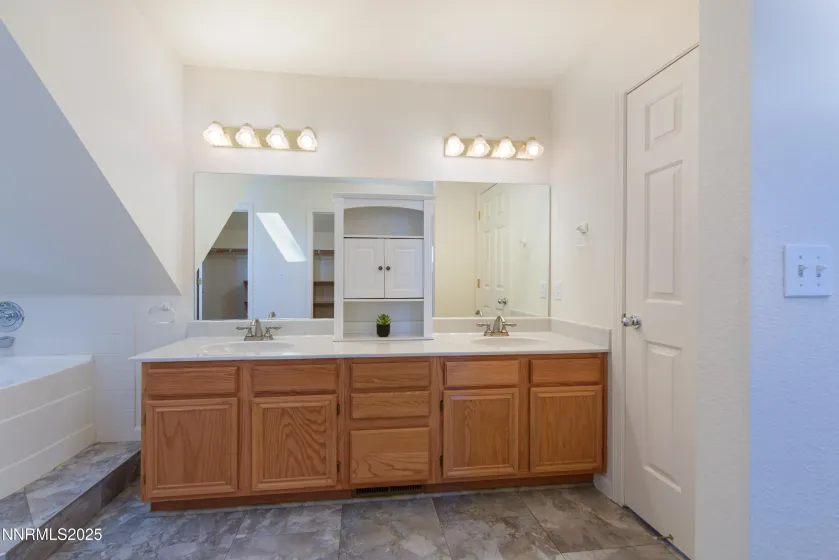 4111 Spring Dr, Carson City, Nevada 89701, 3 Bedrooms Bedrooms, ,3 BathroomsBathrooms,Residential,Residential,Spring Dr,250058400