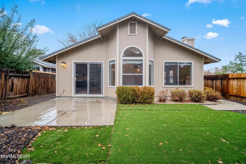 1146 Ambassador, Reno, Nevada 89523, 2 Bedrooms Bedrooms, ,2 BathroomsBathrooms,Residential,Residential,Ambassador,250058401