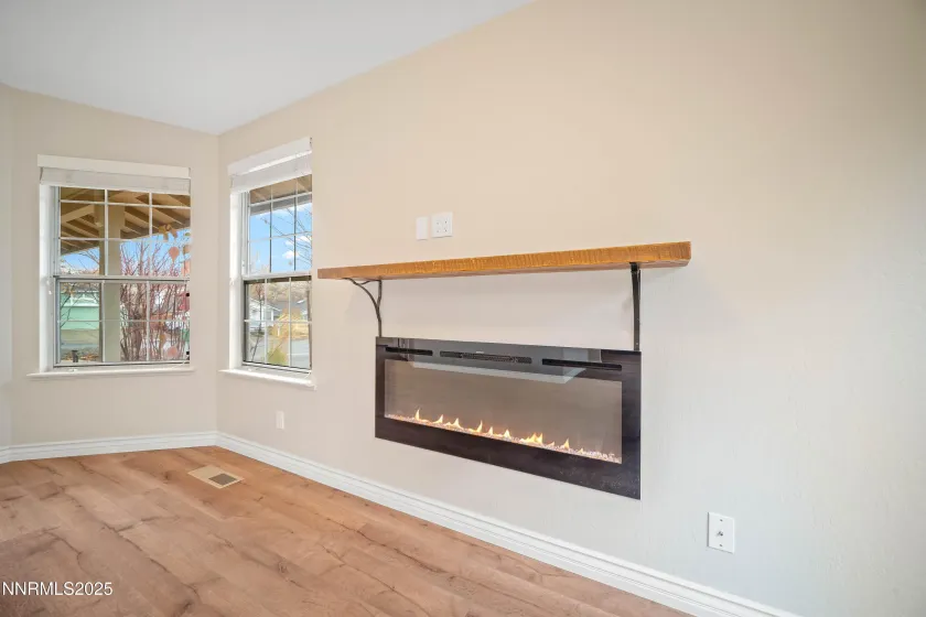 1146 Ambassador, Reno, Nevada 89523, 2 Bedrooms Bedrooms, ,2 BathroomsBathrooms,Residential,Residential,Ambassador,250058401