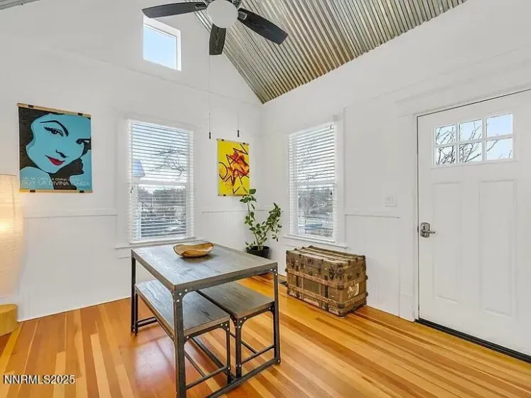 768 Holcomb, Reno, Nevada 89502, 2 Bedrooms Bedrooms, ,1 BathroomBathrooms,Residential,Residential,Holcomb,250058403