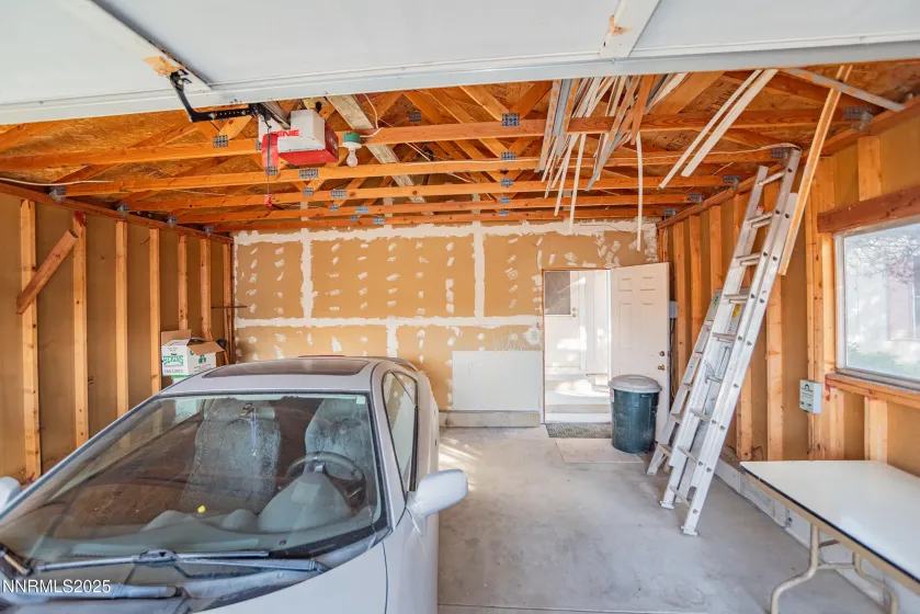 5590 Paullo, Sun Valley, Nevada 89433, 3 Bedrooms Bedrooms, ,2 BathroomsBathrooms,Residential,Residential,Paullo,250058409