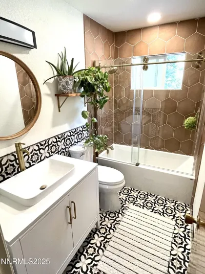 801 Northwood, Incline Village, Nevada 89451, 2 Bedrooms Bedrooms, ,2 BathroomsBathrooms,Residential,Residential,Northwood,250058412