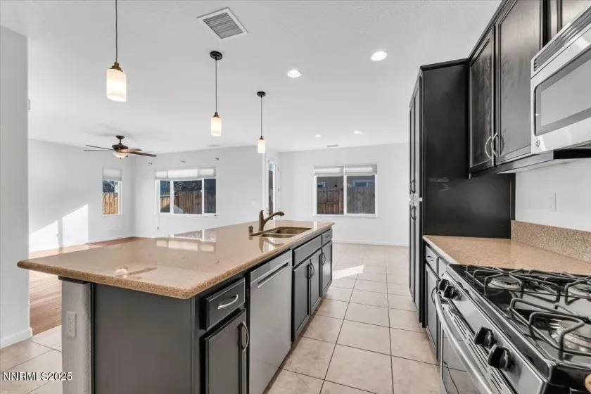 1960 Half Dome, Reno, Nevada 89521, 3 Bedrooms Bedrooms, ,3 BathroomsBathrooms,Residential,Residential,Half Dome,250058413