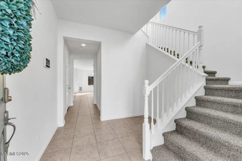 1960 Half Dome, Reno, Nevada 89521, 3 Bedrooms Bedrooms, ,3 BathroomsBathrooms,Residential,Residential,Half Dome,250058413