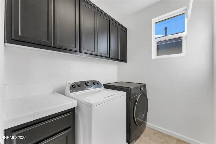 1960 Half Dome, Reno, Nevada 89521, 3 Bedrooms Bedrooms, ,3 BathroomsBathrooms,Residential,Residential,Half Dome,250058413