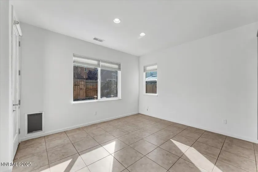 1960 Half Dome, Reno, Nevada 89521, 3 Bedrooms Bedrooms, ,3 BathroomsBathrooms,Residential,Residential,Half Dome,250058413