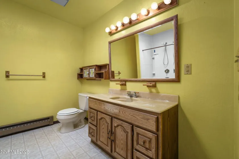 1675 Auburn, Reno, Nevada 89502, 3 Bedrooms Bedrooms, ,2 BathroomsBathrooms,Residential,Residential,Auburn,250058415