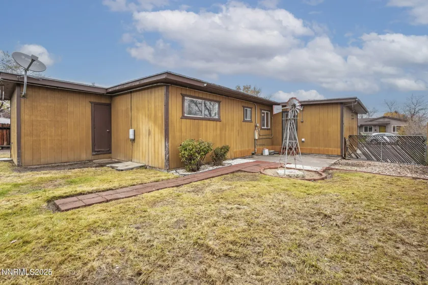 1675 Auburn, Reno, Nevada 89502, 3 Bedrooms Bedrooms, ,2 BathroomsBathrooms,Residential,Residential,Auburn,250058415