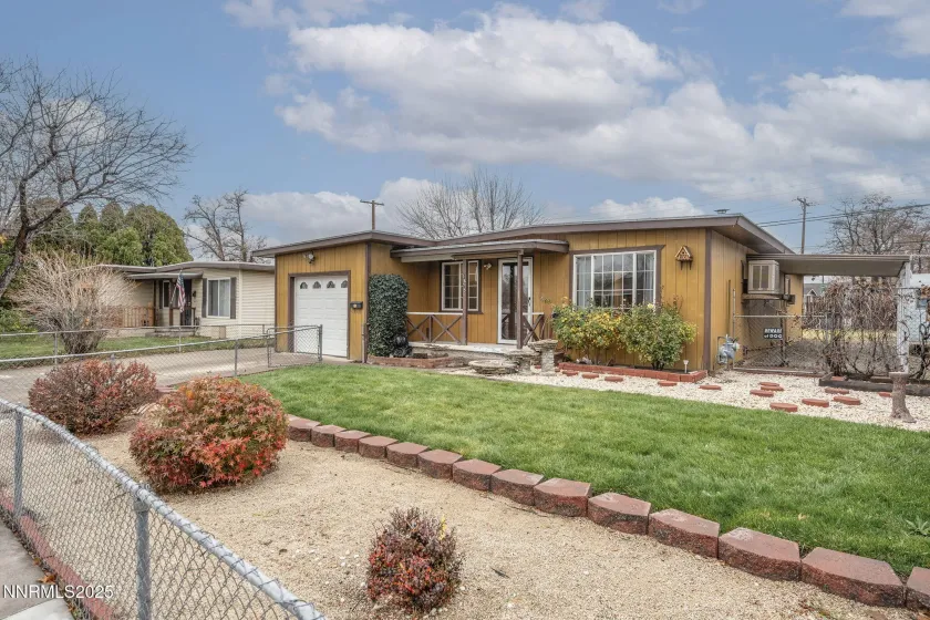 1675 Auburn, Reno, Nevada 89502, 3 Bedrooms Bedrooms, ,2 BathroomsBathrooms,Residential,Residential,Auburn,250058415