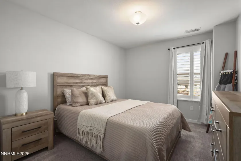 7181 Mustengo, Reno, Nevada 89506, 4 Bedrooms Bedrooms, ,3 BathroomsBathrooms,Residential,Residential,Mustengo,250058417