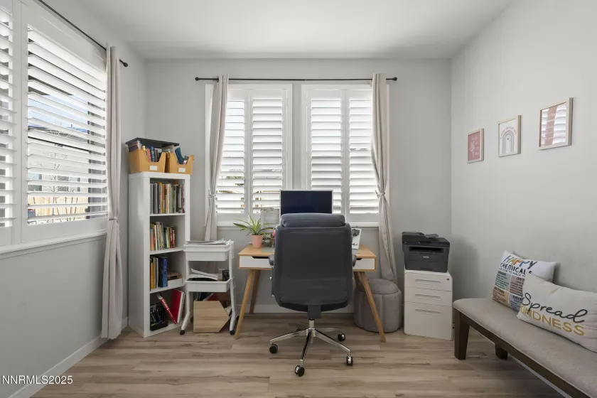 7181 Mustengo, Reno, Nevada 89506, 4 Bedrooms Bedrooms, ,3 BathroomsBathrooms,Residential,Residential,Mustengo,250058417