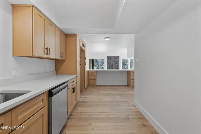 1340 Jones, Reno, Nevada 89503, 2 Bedrooms Bedrooms, ,3 BathroomsBathrooms,Residential,Residential,Jones,250058418