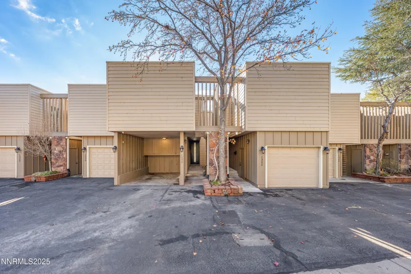 1340 Jones, Reno, Nevada 89503, 2 Bedrooms Bedrooms, ,3 BathroomsBathrooms,Residential,Residential,Jones,250058418