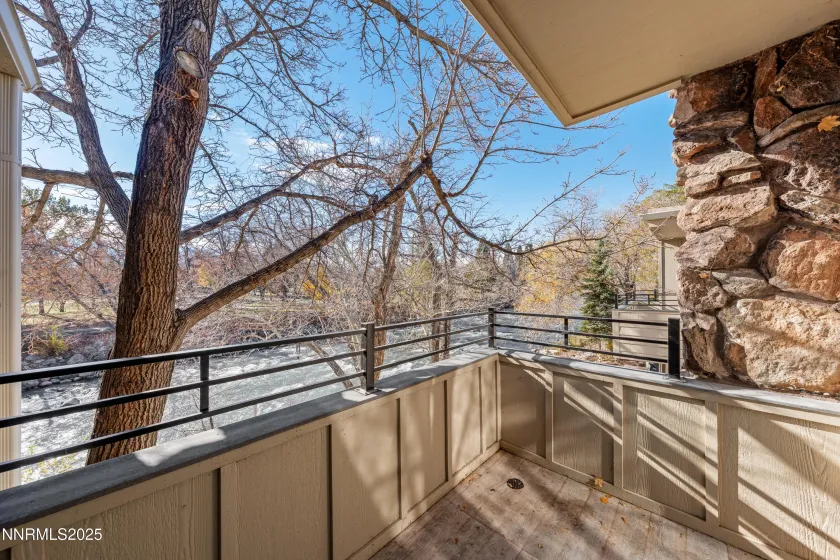 1340 Jones, Reno, Nevada 89503, 2 Bedrooms Bedrooms, ,3 BathroomsBathrooms,Residential,Residential,Jones,250058418