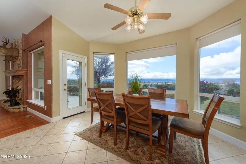 1572 Sawmill, Gardnerville, Nevada 89410, 3 Bedrooms Bedrooms, ,3 BathroomsBathrooms,Residential,Residential,Sawmill,250058419