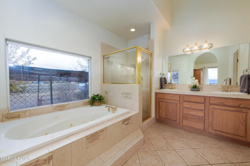 1572 Sawmill, Gardnerville, Nevada 89410, 3 Bedrooms Bedrooms, ,3 BathroomsBathrooms,Residential,Residential,Sawmill,250058419