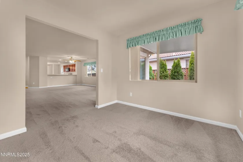 2070 Avella, Sparks, Nevada 89434, 2 Bedrooms Bedrooms, ,2 BathroomsBathrooms,Residential,Residential,Avella,250058420