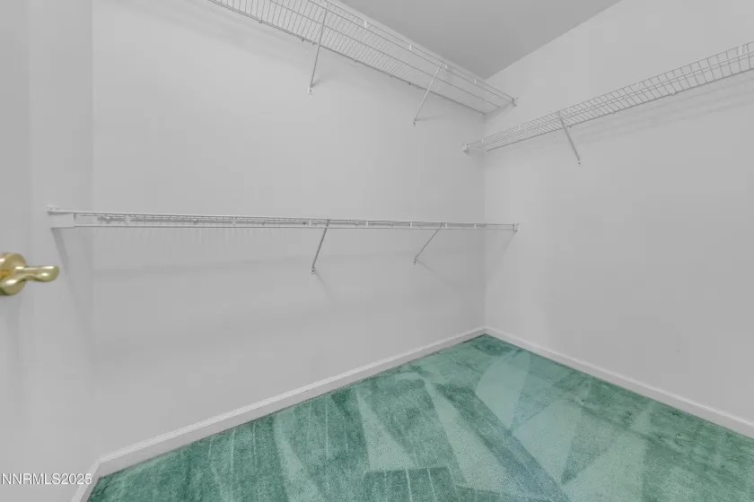 2070 Avella, Sparks, Nevada 89434, 2 Bedrooms Bedrooms, ,2 BathroomsBathrooms,Residential,Residential,Avella,250058420