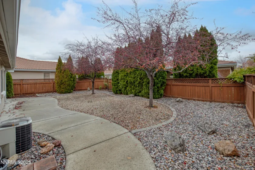 2070 Avella, Sparks, Nevada 89434, 2 Bedrooms Bedrooms, ,2 BathroomsBathrooms,Residential,Residential,Avella,250058420