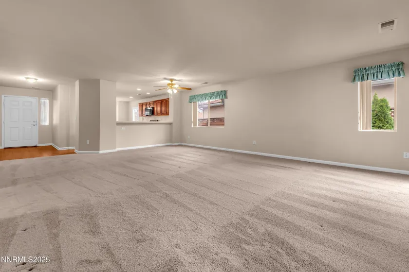 2070 Avella, Sparks, Nevada 89434, 2 Bedrooms Bedrooms, ,2 BathroomsBathrooms,Residential,Residential,Avella,250058420