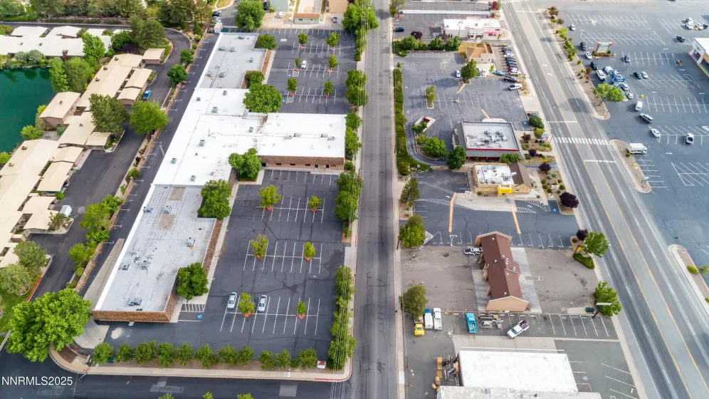 1340 Curry, Carson City, Nevada 89703, ,Commercial Sale,Residential,Curry,250058421