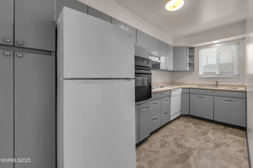 234 18th, Sparks, Nevada 89431, ,Residential Income,Residential,18th,250058430