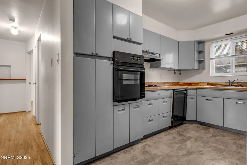 234 18th, Sparks, Nevada 89431, ,Residential Income,Residential,18th,250058430