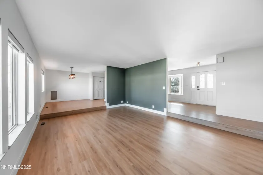 11675 Heartpine, Reno, Nevada 89506, 3 Bedrooms Bedrooms, ,2 BathroomsBathrooms,Residential,Residential,Heartpine,250058428