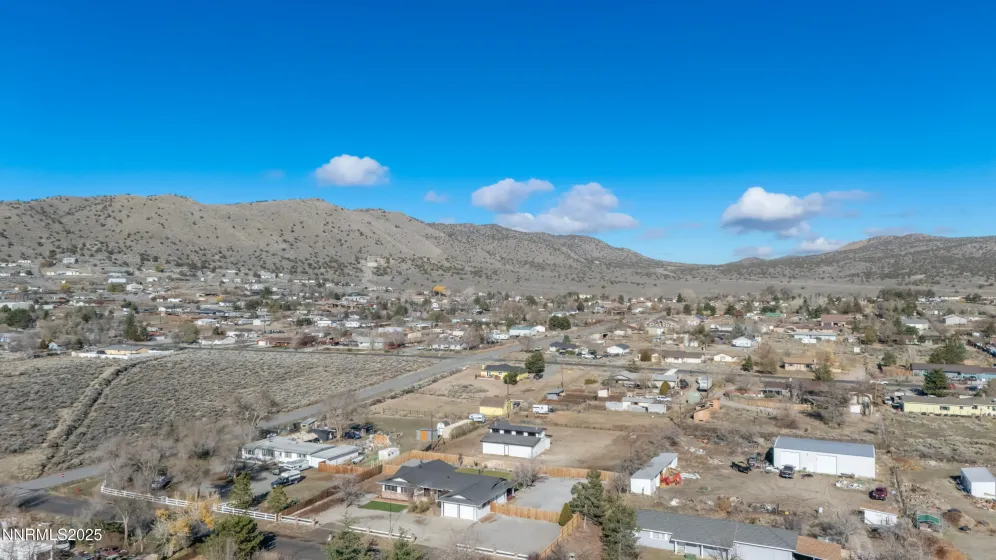 11675 Heartpine, Reno, Nevada 89506, 3 Bedrooms Bedrooms, ,2 BathroomsBathrooms,Residential,Residential,Heartpine,250058428