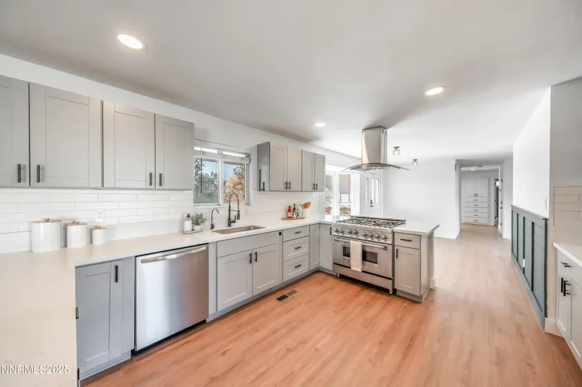 11675 Heartpine, Reno, Nevada 89506, 3 Bedrooms Bedrooms, ,2 BathroomsBathrooms,Residential,Residential,Heartpine,250058428