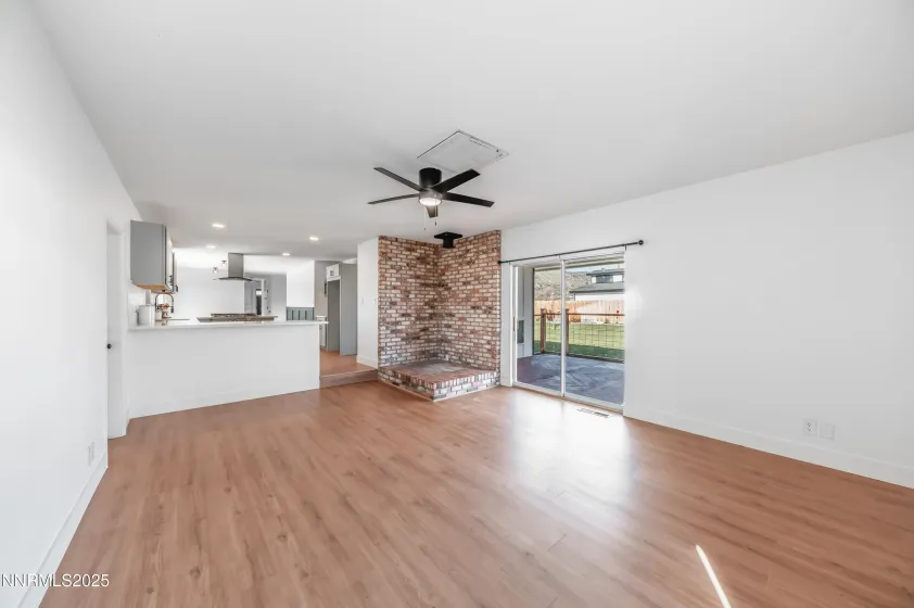 11675 Heartpine, Reno, Nevada 89506, 3 Bedrooms Bedrooms, ,2 BathroomsBathrooms,Residential,Residential,Heartpine,250058428