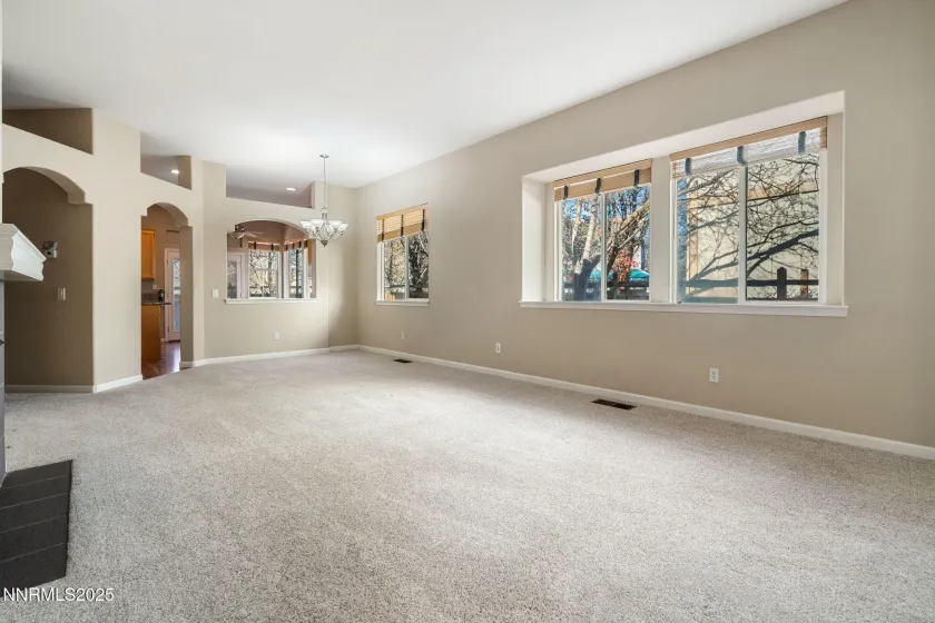 7311 Florentine, Sparks, Nevada 89436, 3 Bedrooms Bedrooms, ,2 BathroomsBathrooms,Residential,Residential,Florentine,250058431