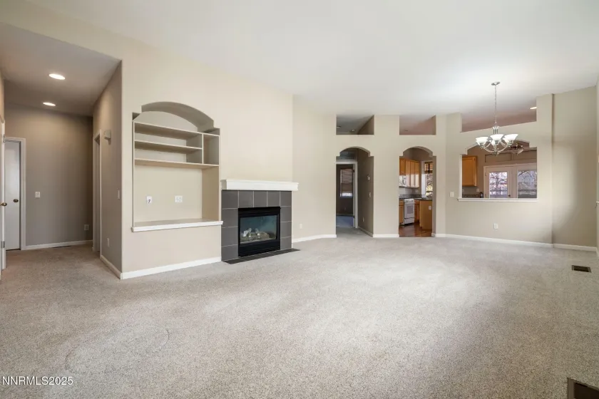 7311 Florentine, Sparks, Nevada 89436, 3 Bedrooms Bedrooms, ,2 BathroomsBathrooms,Residential,Residential,Florentine,250058431
