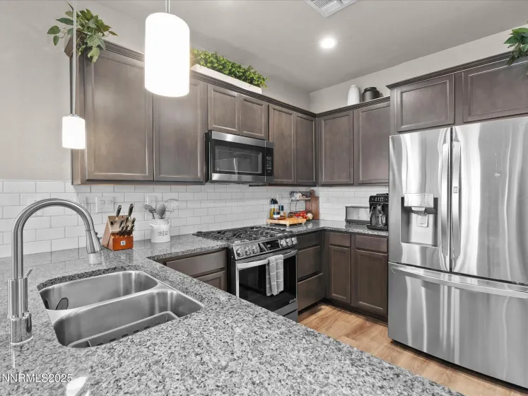 3656 Ruidoso, Reno, Nevada 89512, 3 Bedrooms Bedrooms, ,3 BathroomsBathrooms,Residential,Residential,Ruidoso,250058434