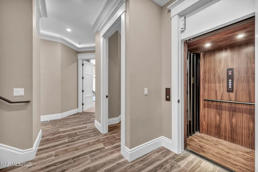 6145 Triple Crown, Reno, Nevada 89511, 3 Bedrooms Bedrooms, ,4 BathroomsBathrooms,Residential,Residential,Triple Crown,250052999