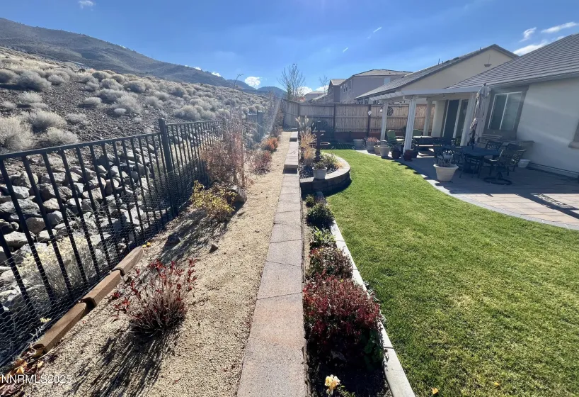 10340 Gold Mine, Reno, Nevada 89521, 4 Bedrooms Bedrooms, ,2 BathroomsBathrooms,Residential,Residential,Gold Mine,250058442