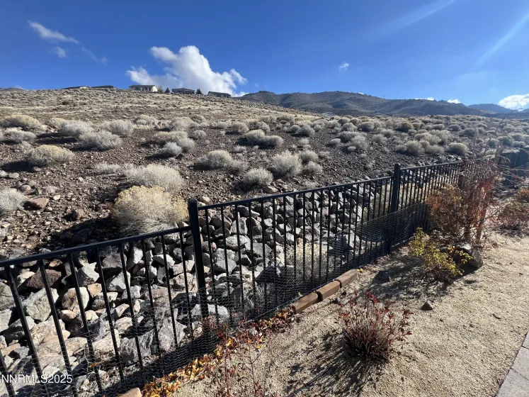 10340 Gold Mine, Reno, Nevada 89521, 4 Bedrooms Bedrooms, ,2 BathroomsBathrooms,Residential,Residential,Gold Mine,250058442