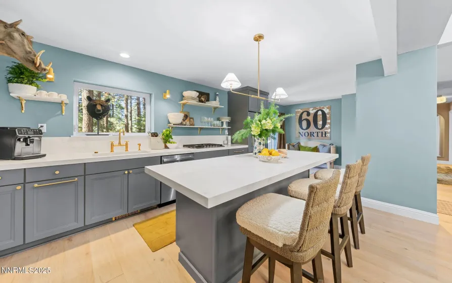 174 Hall, Stateline, Nevada 89449, 3 Bedrooms Bedrooms, ,2 BathroomsBathrooms,Residential,Residential,Hall,250058443