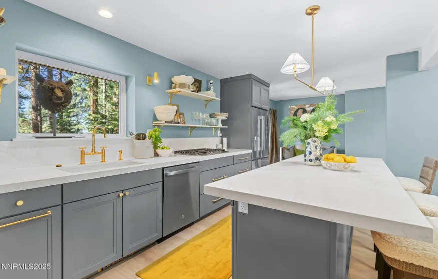 174 Hall, Stateline, Nevada 89449, 3 Bedrooms Bedrooms, ,2 BathroomsBathrooms,Residential,Residential,Hall,250058443