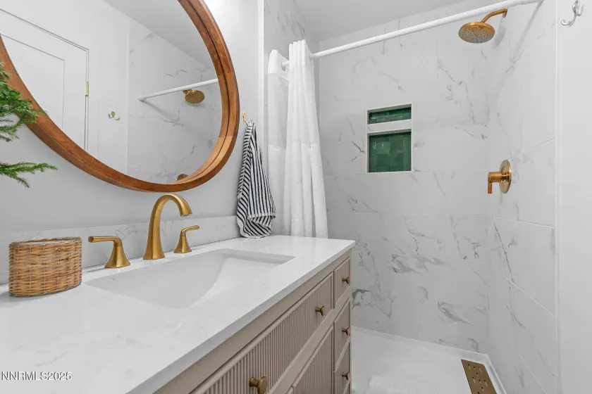 174 Hall, Stateline, Nevada 89449, 3 Bedrooms Bedrooms, ,2 BathroomsBathrooms,Residential,Residential,Hall,250058443