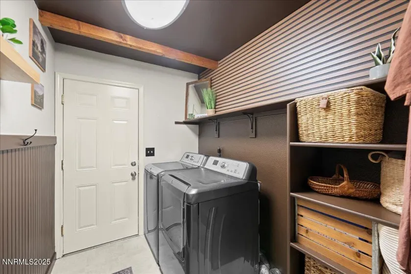 17675 Alexandria, Reno, Nevada 89508, 3 Bedrooms Bedrooms, ,2 BathroomsBathrooms,Residential,Residential,Alexandria,250058422