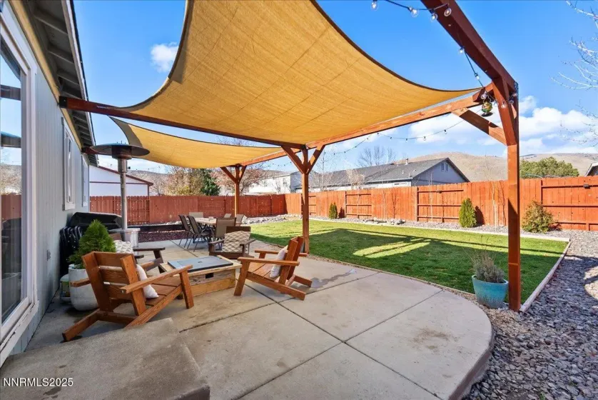 17675 Alexandria, Reno, Nevada 89508, 3 Bedrooms Bedrooms, ,2 BathroomsBathrooms,Residential,Residential,Alexandria,250058422