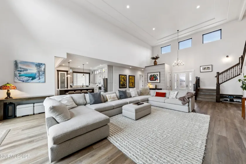 912 Holstein, Gardnerville, Nevada 89460, 4 Bedrooms Bedrooms, ,4 BathroomsBathrooms,Residential,Residential,Holstein,250058432