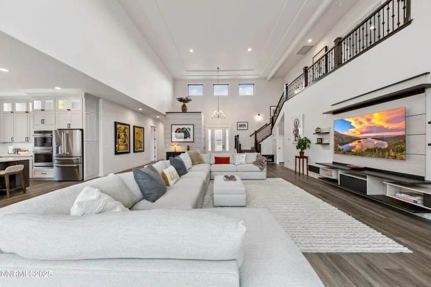 912 Holstein, Gardnerville, Nevada 89460, 4 Bedrooms Bedrooms, ,4 BathroomsBathrooms,Residential,Residential,Holstein,250058432